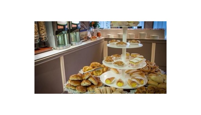 Hotel First Euroflat poza 14