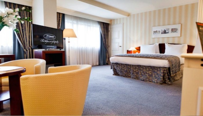 Le Chatelain Boutique Hotel poza 0
