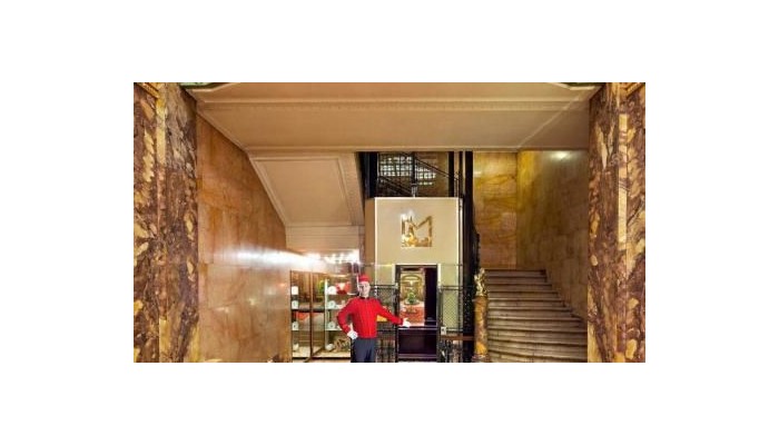 Metropole Hotel poza 31