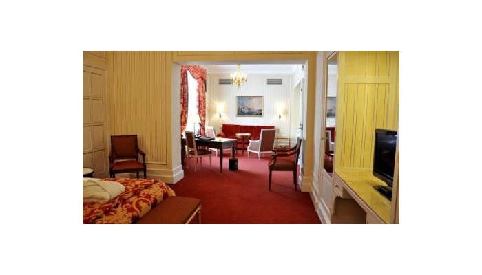 Metropole Hotel poza 21