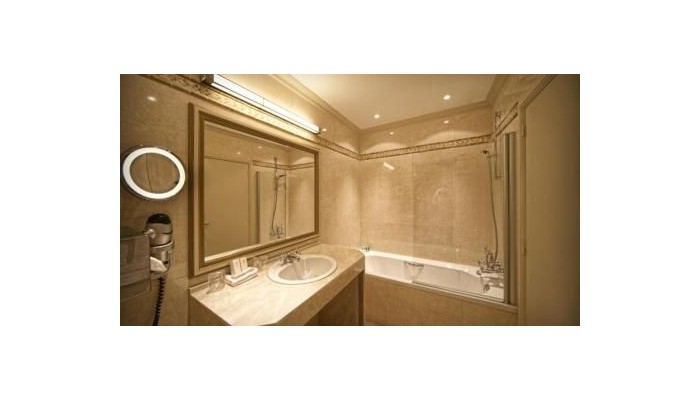 Metropole Hotel poza 25