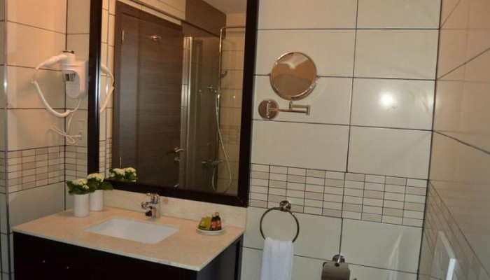 Poza pentru The Helmet Hotel 678-1476253096 The Helmet Hotel poza 2